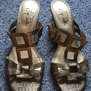 Lifestride leather heels size 6 1/2